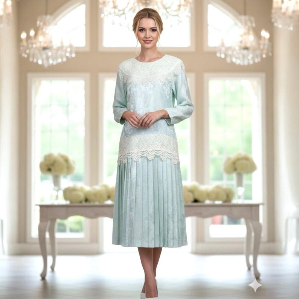 VTG 80s Pastel Mint Silk Jacquard & Lace Shift Tea Dress SZ 10 Coastal Grandma